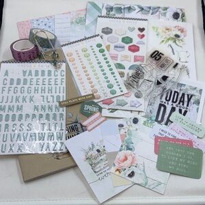 Cocoa Daisy Lillian’s Garden May Stationary Memory Planner Kit *Used